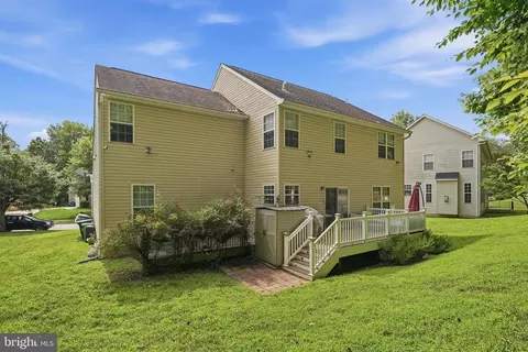 Exterior - 9009 Eldon Dr, Clinton, MD 20735 photo 4 of 4