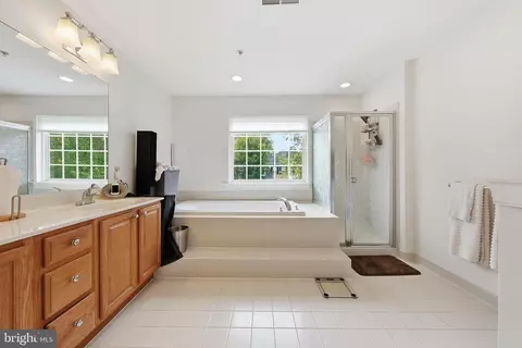 Bath - 9009 Eldon Dr, Clinton, MD 20735 photo 1 of 4