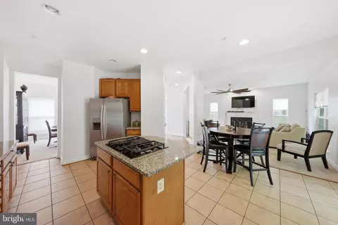 Entry Way - 9009 Eldon Dr, Clinton, MD 20735 photo 3 of 6