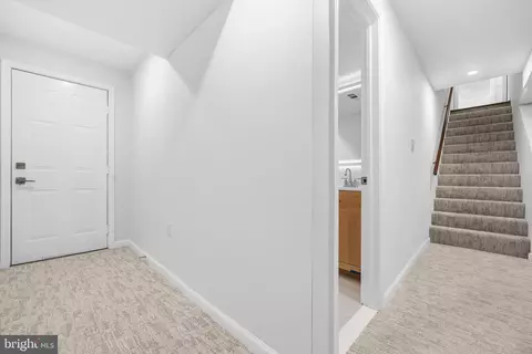 Entry Way - 8618 Lantern Ln, Clinton, MD 20735 photo 4 of 4