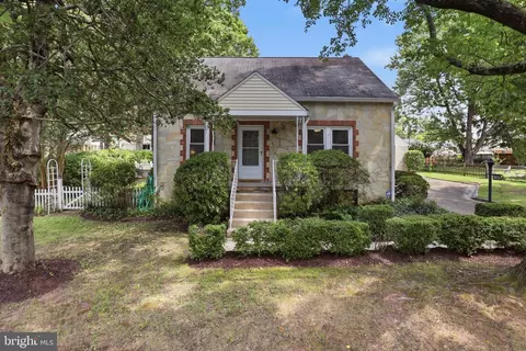6309 Naval Ave, Lanham, MD 20706
