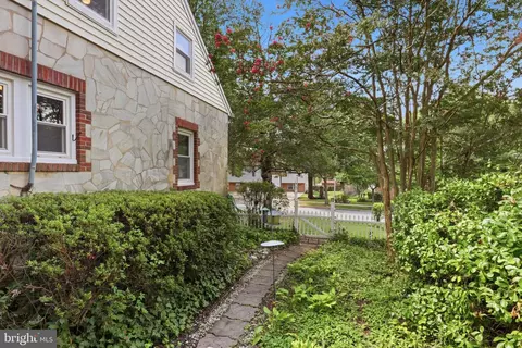 Exterior - 6309 Naval Ave, Lanham, MD 20706 photo 9 of 16