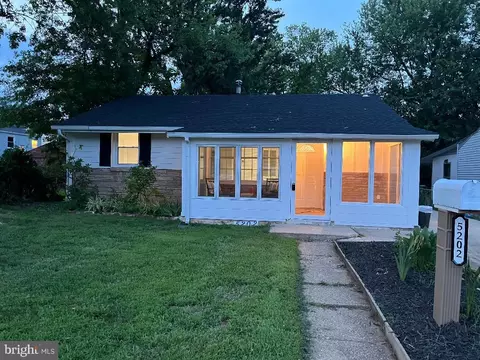 5202 Kenesaw St, College Park, MD 20740
