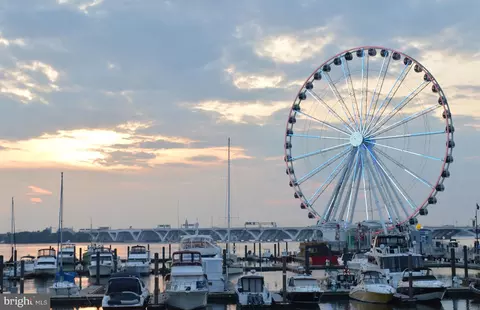 125 Kinsale Pl #412, National Harbor, MD 20745