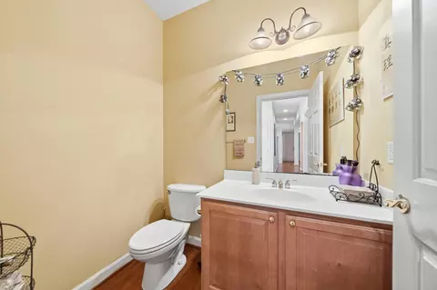 Bath - 10009 Nicol Ct E, Bowie, MD 20721 photo 1 of 6