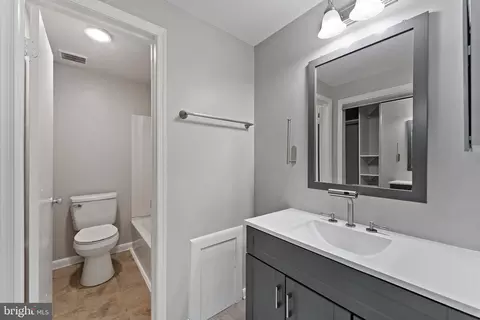 Bath - 9939 Boise Rd, Laurel, MD 20708 photo 3 of 3