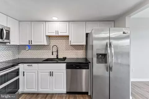Kitchen - 9939 Boise Rd, Laurel, MD 20708 photo 2 of 3