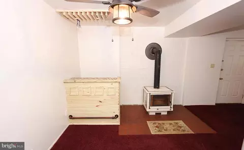 Living - 8301 Heatherwick Dr, Brandywine, MD 20613 photo 6 of 6