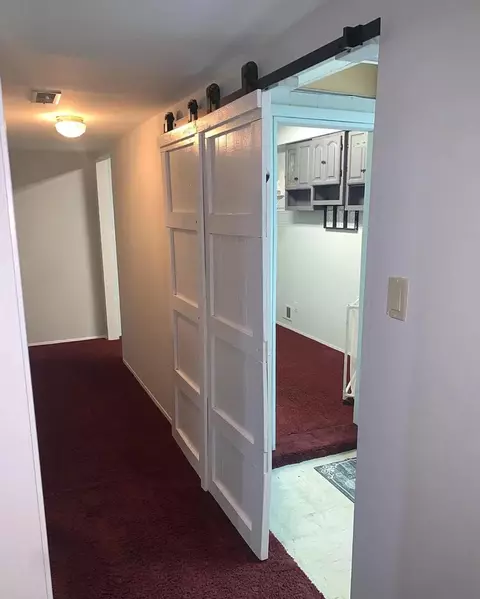 Entry Way - 8301 Heatherwick Dr, Brandywine, MD 20613 photo 3 of 3