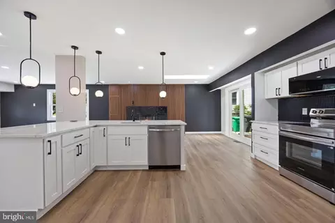 Kitchen - 13203 Clarington Ct, Laurel, MD 20708 photo 1 of 2