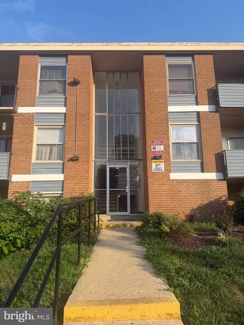 3803 Saint Barnabas Rd #T-203, Suitland, MD 20746
