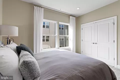 Bedroom - 14311 Bronte St, Laurel, MD 20707 photo 8 of 18