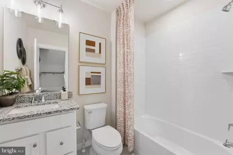 Entry Way - 14311 Bronte St, Laurel, MD 20707 photo 18 of 27