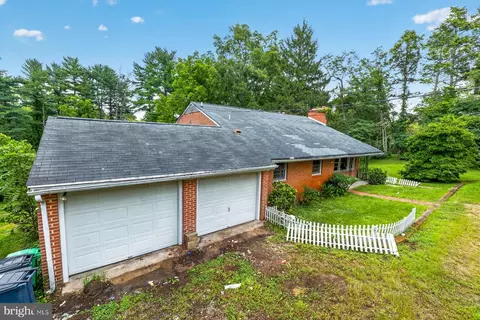 3300 Old Largo Rd, Marlboro, MD 20772