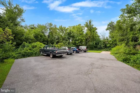 Exterior - 306 12 Montgomery St, Laurel, MD 20707 photo 7 of 11