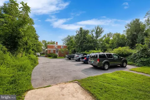 Exterior - 306 12 Montgomery St, Laurel, MD 20707 photo 8 of 11