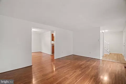 Living - 3410 Inverwood Ln, Bowie, MD 20721 photo 2 of 6