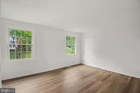 Living - 3410 Inverwood Ln, Bowie, MD 20721 photo 6 of 6