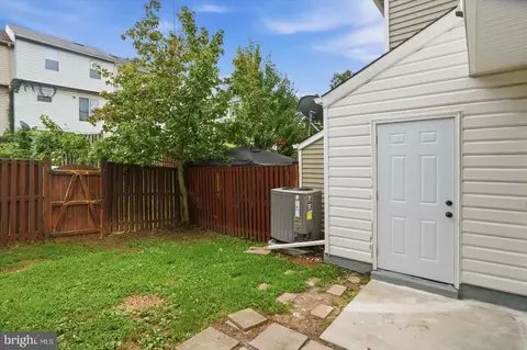 Exterior - 2807 Red Oak Ln, Lanham, MD 20706 photo 3 of 3
