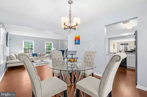 Dining - 7108 E Clinton St, Clinton, MD 20735 photo 2 of 4