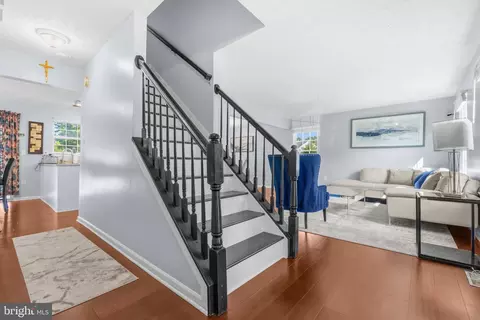 Entry Way - 7108 E Clinton St, Clinton, MD 20735 photo 1 of 4