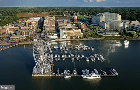 125 Kinsale Pl #303, National Harbor, MD 20745
