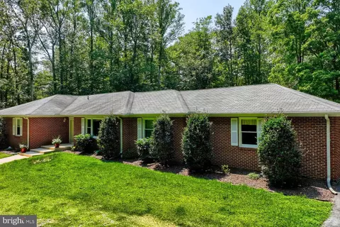 17931 Queen Anne Rd, Marlboro, MD 20774