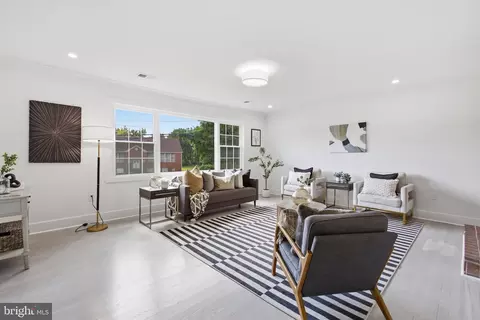 Living - 5200 Baltimore Ln, Lanham, MD 20706 photo 3 of 6