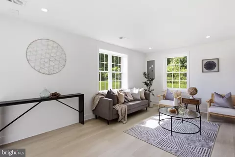Living - 5200 Baltimore Ln, Lanham, MD 20706 photo 6 of 6