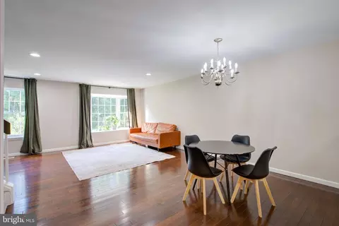 Living - 10317 Broom Ln, Lanham, MD 20706 photo 2 of 4