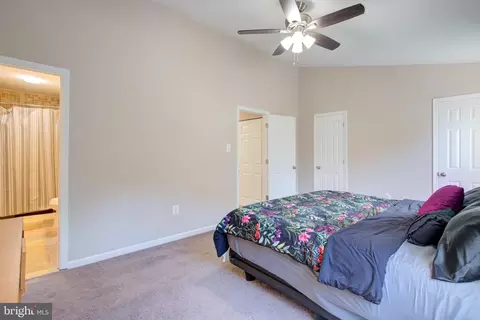 Bedroom - 10317 Broom Ln, Lanham, MD 20706 photo 3 of 8