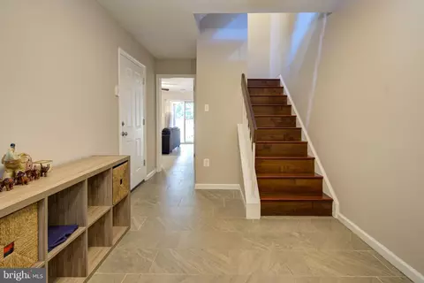 Entry Way - 10317 Broom Ln, Lanham, MD 20706 photo 2 of 4