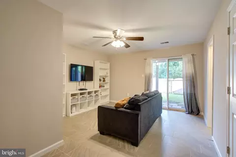 Living - 10317 Broom Ln, Lanham, MD 20706 photo 1 of 4