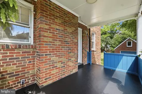 Exterior - 4209 30th St, Mount Rainier, MD 20712 photo 5 of 11