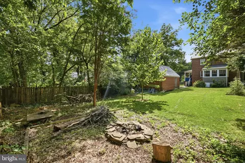 Exterior - 4209 30th St, Mount Rainier, MD 20712 photo 9 of 11