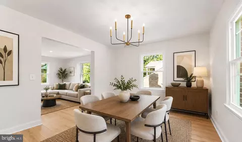 Dining - 11700 Chantilly Ln, Bowie, MD 20721 photo 2 of 2
