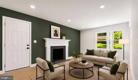 Living - 11700 Chantilly Ln, Bowie, MD 20721 photo 1 of 3