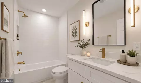 Bath - 11700 Chantilly Ln, Bowie, MD 20721 photo 3 of 4