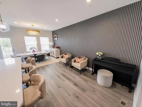 Entry Way - 612 Maple Lawn Dr, Bowie, MD 20716 photo 4 of 6