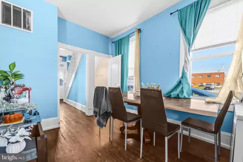 Dining - 201 Main St, Laurel, MD 20707 photo 2 of 2