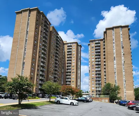 1836 Metzerott Rd #1710, Adelphi, MD 20783