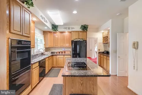 Kitchen - 2001 Clearwood Dr, Bowie, MD 20721 photo 2 of 7