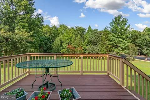 Exterior - 2001 Clearwood Dr, Bowie, MD 20721 photo 4 of 6