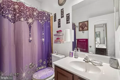 Bath - 9003 Eldon Dr, Clinton, MD 20735 photo 1 of 6