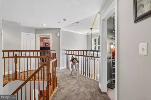 Entry Way - 9003 Eldon Dr, Clinton, MD 20735 photo 7 of 12