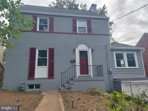 4202 54th St, Bladensburg, MD 20710