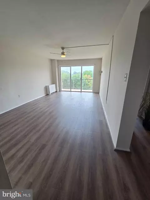 9250 Edwards Way #708-A, Hyattsville, MD 20783