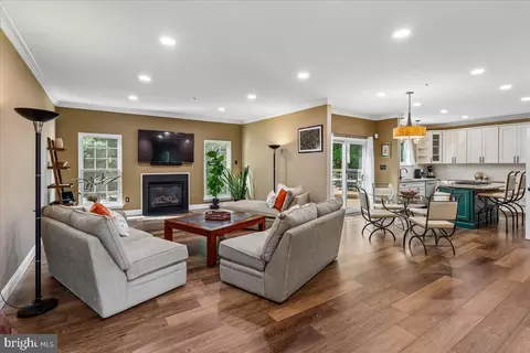 Living - 15103 Dalby Ct, Bowie, MD 20721 photo 1 of 2