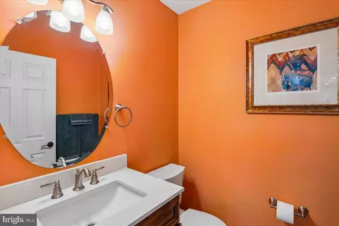 Bath - 15103 Dalby Ct, Bowie, MD 20721 photo 1 of 6