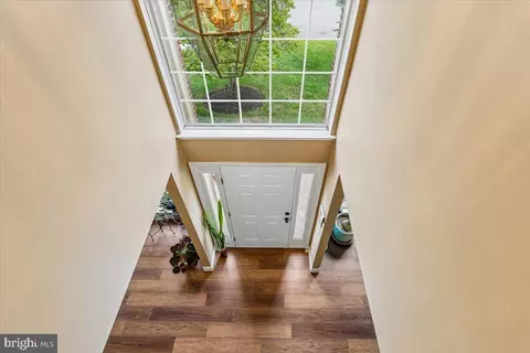 Entry Way - 15103 Dalby Ct, Bowie, MD 20721 photo 4 of 7